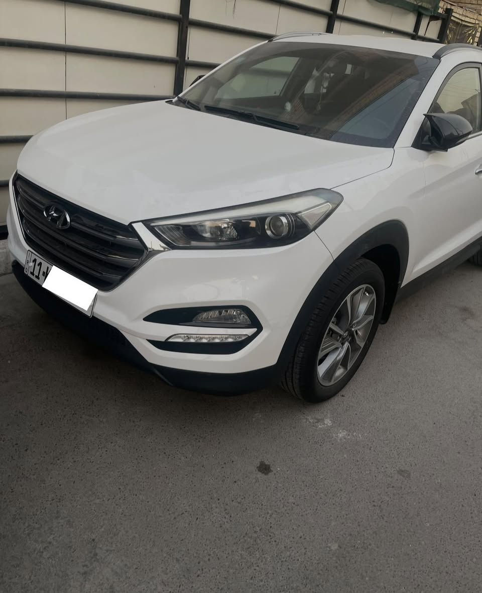 توكسان 2018 خليجيه مكفوله من الضربه ولصبغ تبريد قطعتين ومكينه 2000 دوش ماشيه سبعينات    مكاني بغداد حي الجهاد رقم التلفون *********** 
للاستفسار اكثر اتصل السعر : 198 وبيهه مجال   ونسيت اذكر انو السبير منازل
