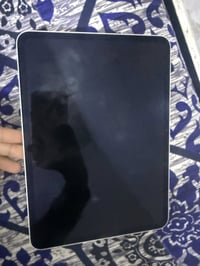 ايباد برو 11 M4 • بطارية 100% • نضافه 99%