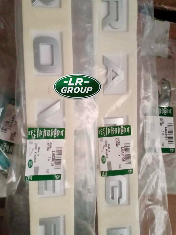 LR Group always recommends genuine exterior parts only, your SUV is built for off-road adventures, so give it the luxury and protection it truly deserves.

Now available: Full range of Jaguar & Range Rover genuine accessories

✅ New option: FREE delivery

🔥 Found a lower price in the market? We’ll beat it with 10% OFF the lowest offer

Any challengers? 💪

📍 Location: El Obour, Cairo
📞 Mobile: +201099985210
📲 WhatsApp: +971509507015


**إذا كنت صاحب هذا الإعلان وتريد حذفه لأي سبب، رجاءا أرسل رسالة إلى الدعم الفني**