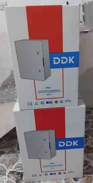 ((إلى أصحاب المحلات ))
تم وصول بورد كهرباء اصلي موديل تركي( ضمان 10سنوات )

كافه القياسات 
**40في 30 السعر 10الف

**40في 50 عميق مالت ماطور ماء السعر 20الف

**40في 50 السعر 16الف 

**40في 60  السعر 19الف

**50في 70 السعر 25الف 

الأسعار مناسبه جدااا 

ديالى المقداديه الحساويه الشارع العام قرب شارع العواشق  

موجود توصيل إلى جميع محافظات العراق 

***********
