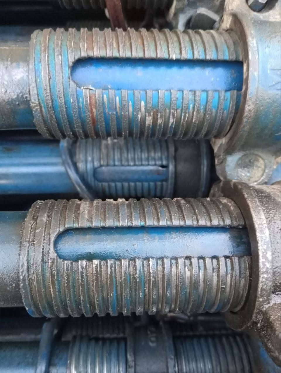 السلام عليكم 
يوجد 1000جك قياس اربعه متر للبيع 
ويوجد 350  جك قياس خمسة متر للبيع 
العنوان حلة 
***********
