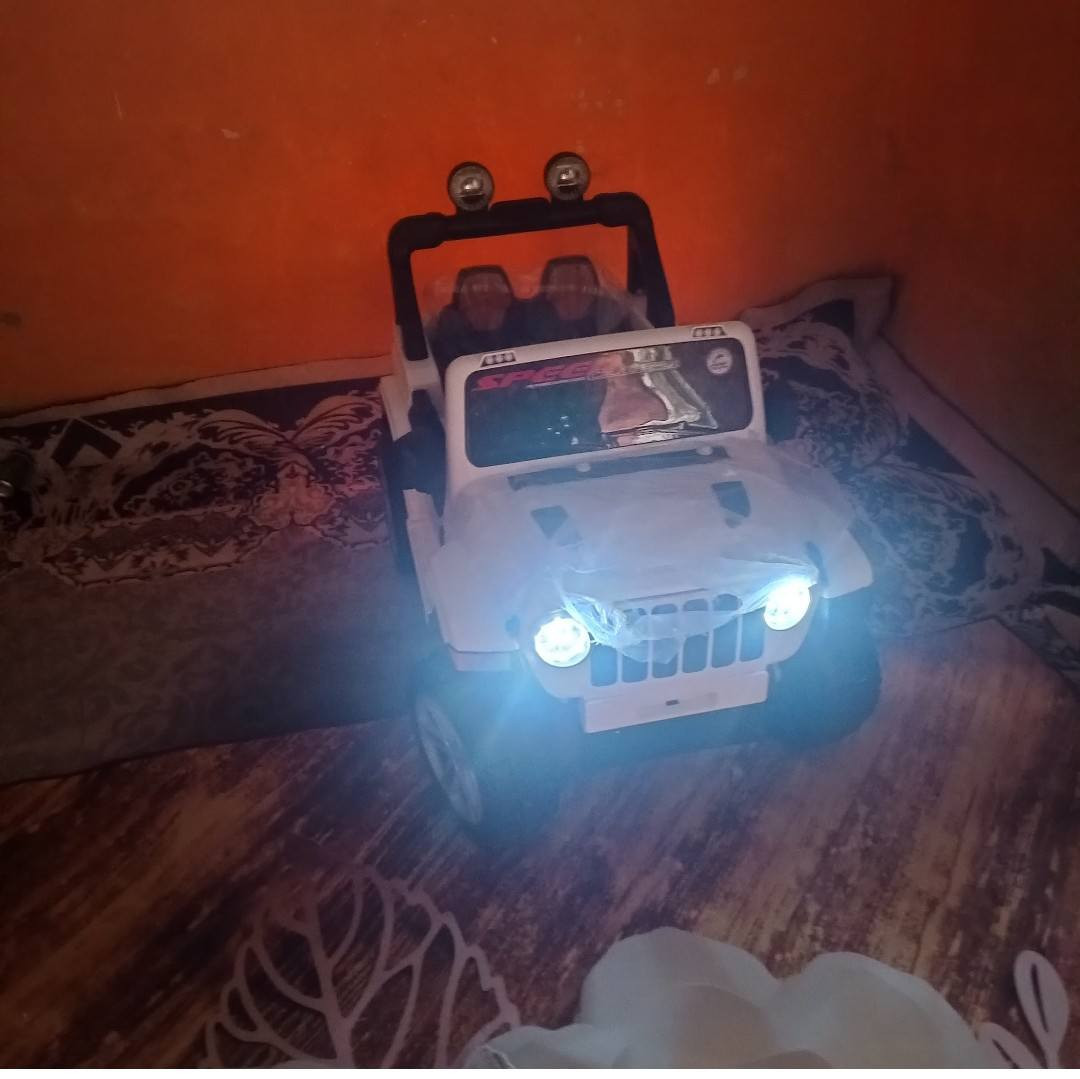 سلام عليكم سياره للبيع في النجف سعرها 50 رقم ***********
