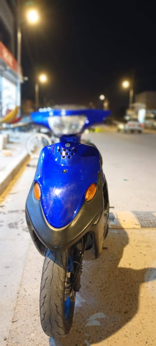 السلام عليكم دراجات للبيع ياماها رمبه كهربائية كله شغله سلف شغال بس  باتري نقصه 550وبيه مجال ***********
