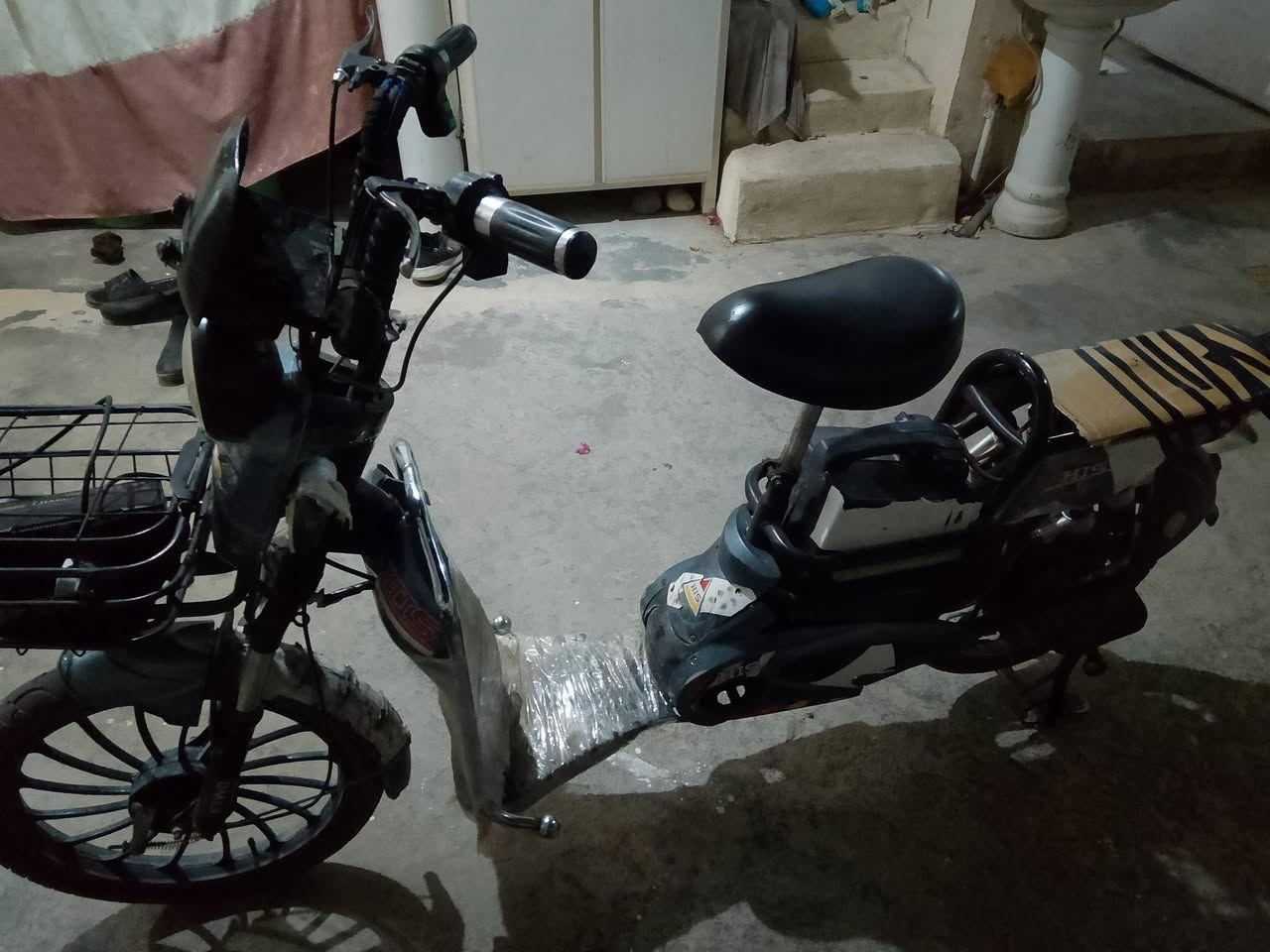 پاسکیلی شەحن 5پاتری پاتری پیوستی بەگۆرینە سەعری 220حەجم گەورەیە


**إذا كنت صاحب هذا الإعلان وتريد حذفه لأي سبب، رجاءا أرسل رسالة إلى الدعم الفني**