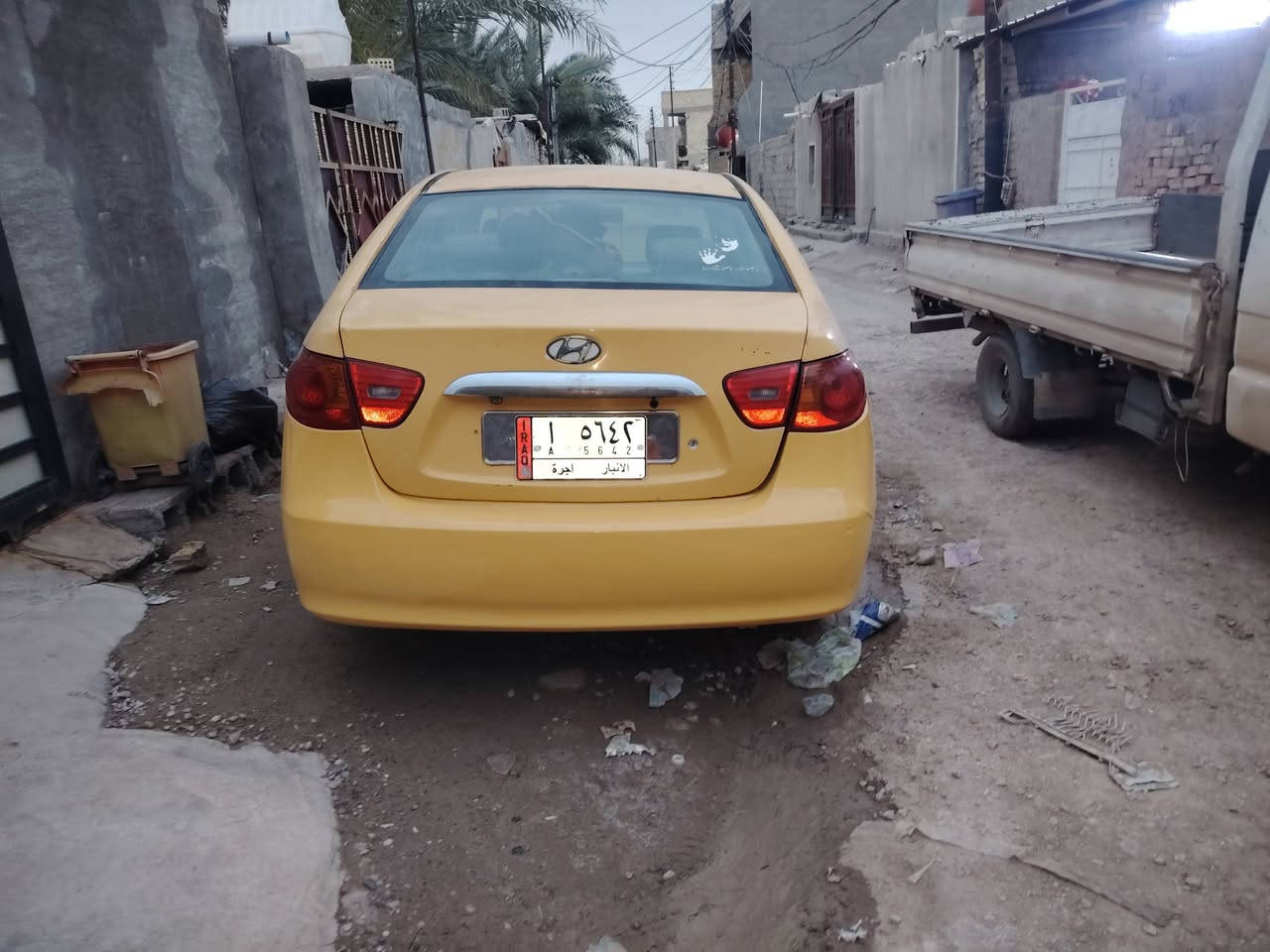 سلام عليكم سياره لنتره وارد مريكي ضربته جملغ امامي سياره حلوه وجاهزه كير ومحرك خير من الله وكشرها كدامك عوزها بس صدر تعبان مكان بغداد بسمايه  رايدها 85 وخادمك ***********
