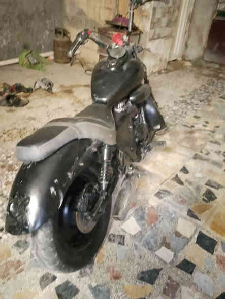 السلام عليكم دراجه هارلي للبيع دراجه بيع كوم حديد دراجه تشتغل كابريتر تخمد ابيع كوم حديد  سعر 250 وبيها مجال بغداد رشاد رقم الهاتف ***********

