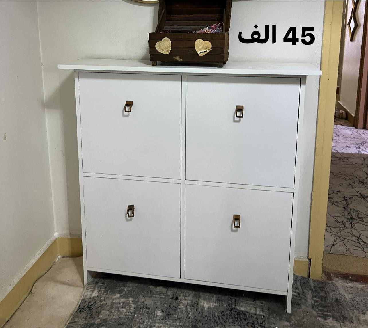 غراض بيت نضيفات للبيع المكان حي ميسان الاسعار بصور ***********
