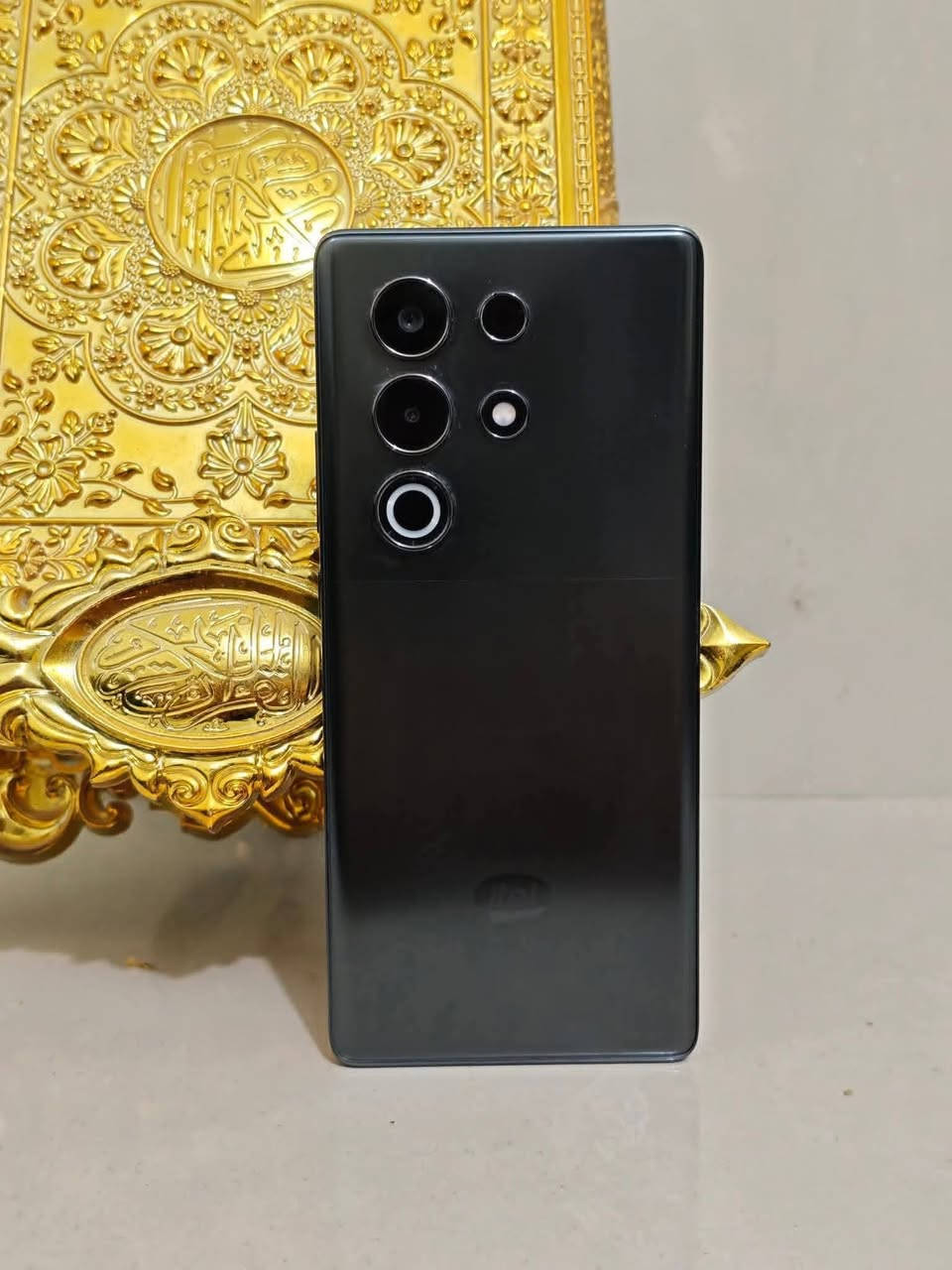 السلام عليكم
جهاز لبيع بل لشاشه كما موضح امامك سعره 80 وبي مجال  مكان بابل حله مركز من الخلال الرقم*********** على الواتساب
