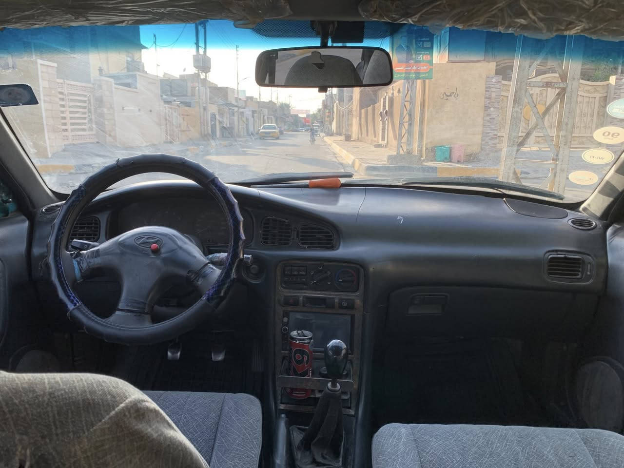 سلام وعليكم عندي سوناته تو للبيع موديل 1994  سياره كهربائيات شغاله سياره نضيفه وحلوه سياره مكينه 2000 
كير عادي سياره  نضيفه كشر ملته يخبل  سياره نفس لي بل صوره تجي وشوفه  سعر سياره  40 وبيه مجال  ***********
