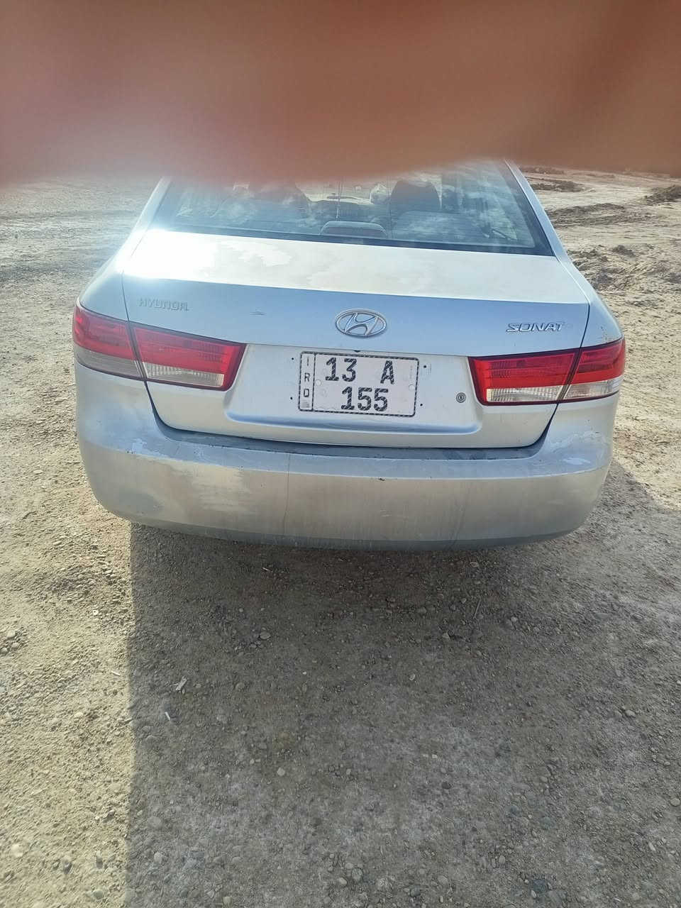 سوناتا للبيع 8 خليجي محرك 2400     رقم مميز.    155ميسان. بسمي.   العنوان ميسان حي الرحمه الاول.   السعر المطلوب.         125.  بيها مجال.  رقم الهاتف.          ***********.

