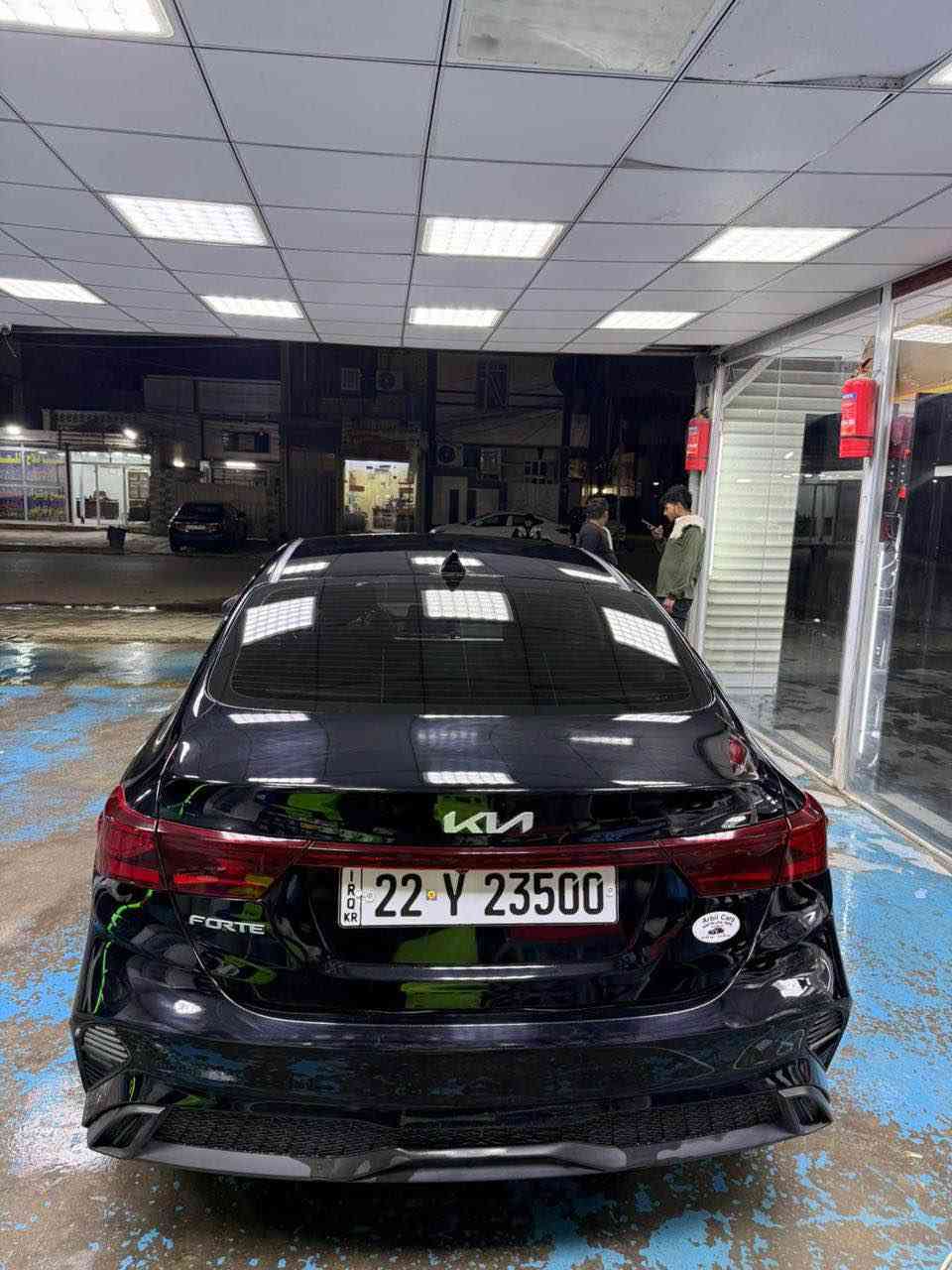 السلام عليكم للبيع 
فورتي موديل 2024 وارد امريكي حادث موضح بالصور 
مواصفات عادية 
جديدة بدون اي نقص 
مكان السيارة بغداد السيدية 
*********** بغداد, العراق
