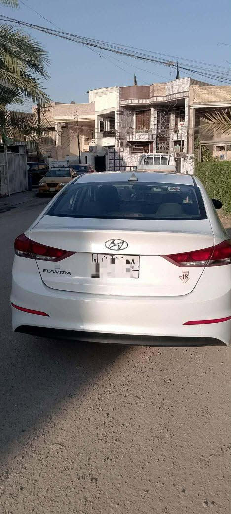 انتر للبيع موديل 18 وارد امريكا لبيع سيارة جديدة  فول مواصفات رقم بغداد العنوان امين الثانية رقم الموبايل***********
