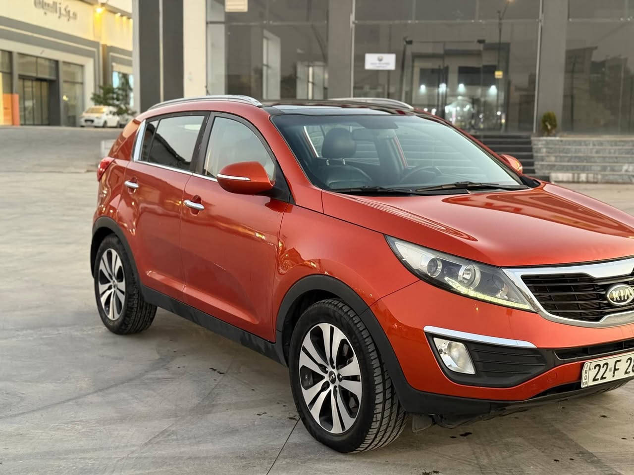 السلام عليكم
للبيع كيا سبورتج
موديل 2012 وارد خليجي 
محرك سلندر 2000  دوش
كير اوتوماتيك شرط المحرك والكير 
رقم اربيل  شرط التحويل 
ماشيه 160  الف كم حقيقي 
موصفاتها فول ‫الفول 1 / 1
سقف بنوراما
بصمه 
داخل جلد
حاكية
كروز سرعة
شاشة كبيره
كاميرة 
السبير ما نازل  
مري شفط اشاير بلمري 
5ويل كروم  
 قبغ صندوق + بابين اليمين بدون دواخل مال تقحيل 
السياره نظيفه وجاهزه 

 للاستفسار

***********
***********
