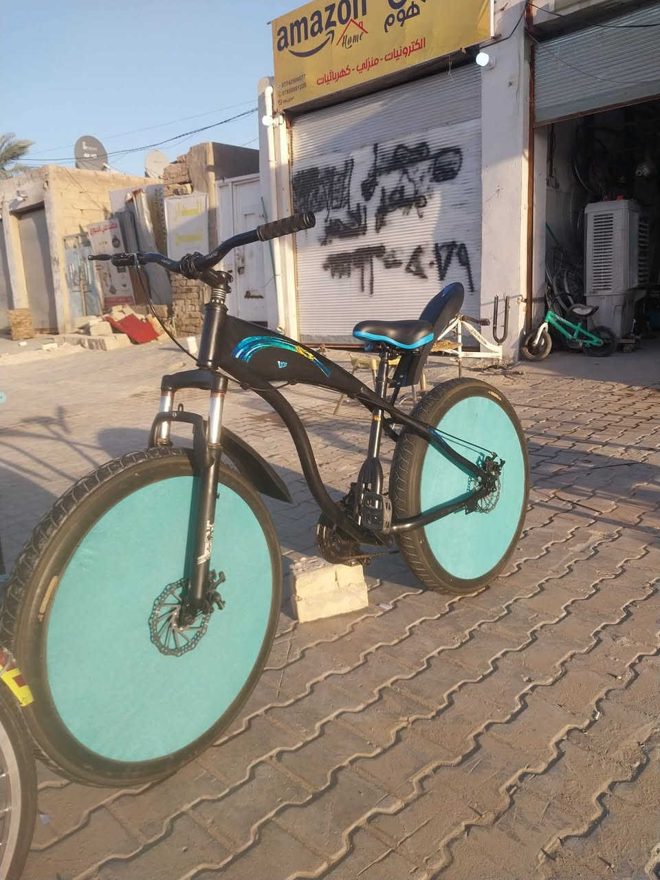 السلام عليكم بايسكل دبابة للبيع البايسكل على وضعه البلادي السعر 100 وبي مجال وبايسكل بطة سعره 70 وبي مجال مكاني الكوفة 17 تموز


**إذا كنت صاحب هذا الإعلان وتريد حذفه لأي سبب، رجاءا أرسل رسالة إلى الدعم الفني**