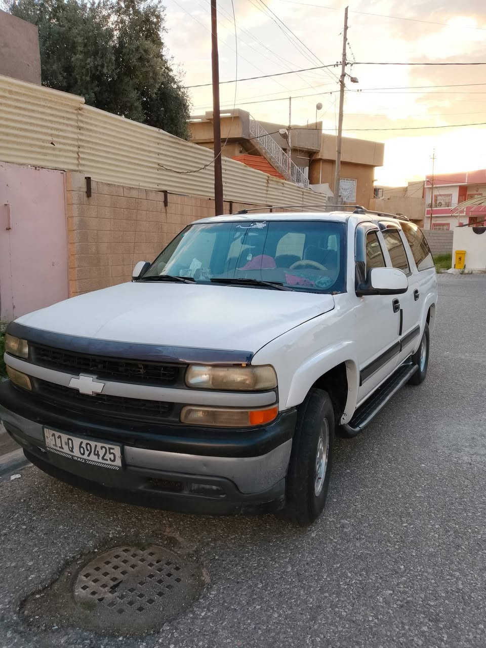 سلام عليكم يوكن موديل ٢٠٠٠ لبيع مكاني كربلاء تخم تاير برجستون السياره جاهزه بسمي ماكاني كربلاء السعر ٩٠ اوبيها مجال ***********

