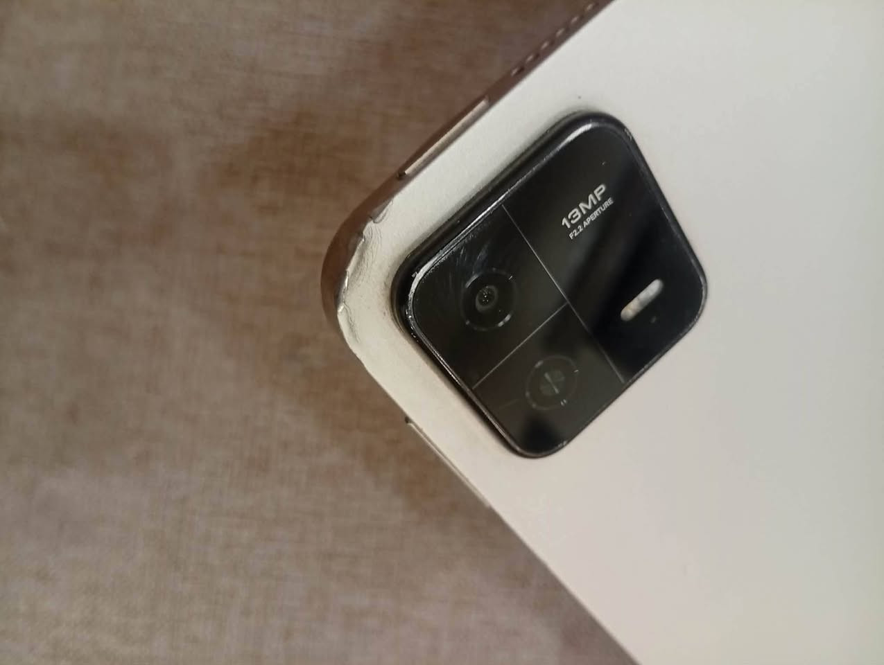 لحكك عل رخيص شاومي باد 6 
بالصور كدامكم الجهاز بيه ضربات بس ما مأثره على الاستخدام و بيه شخطات بالشاشه 
256 جيجابايت 
جهاز يشغل ببجي 120 فريم و جيرسكوب 
سعر 200 و بيه مجال للطيبين 
اي استفسار لديك لا تتردد بالتواصل معنا


**إذا كنت صاحب هذا الإعلان وتريد حذفه لأي سبب، رجاءا أرسل رسالة إلى الدعم الفني**