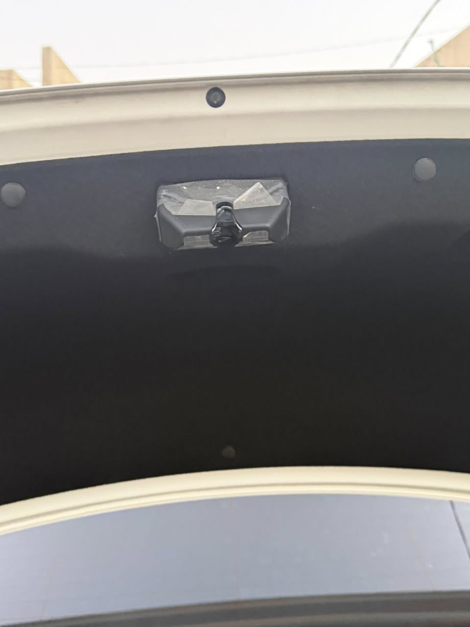 سلام عليكم سوناتا خليجيه مكفوله كفاله عامه حته من شخط فول موصفات بصمات وياهة ثنين سبير مانازل لزكات شركه بيهة ماشيه ٣٠ الف رقم بغداد حره بسمي مغلفه بي بي اف بس تغليفهة ١٠ ورقات سياره كلش جديده بنرامه كشنات جلد عسلي دشبول عسلي شاحن لاسلكي كامرات انضمه قياده *********** سعر ٢٥٥ بيهة مجال بصيط اناره داخله دشبول بيبان بلادي بردات بلادي
