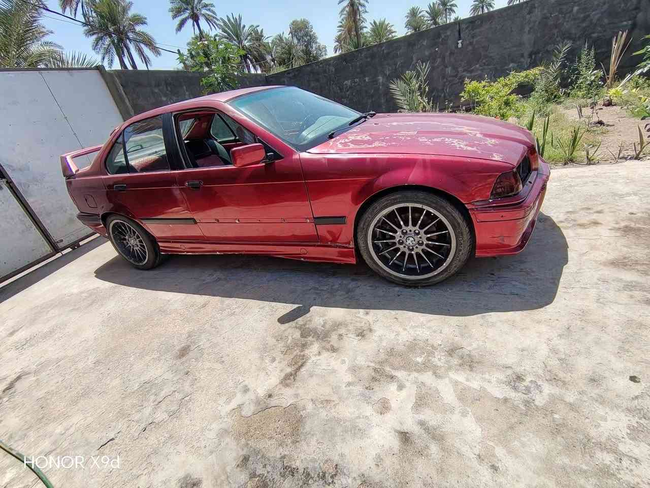 Bm 
e36 كير عادي 

كير ومحرك ٢٥ فانوس  كفالة شك الكاع 

تخم تاير جديد + دوشمة جديدة توني شادهن 

حدادية + منظومة بانزين جديده 
رقم بغداد مشروع وطني تحويل مباشر 

سعر بلاش ٣٢ ورقة بيع فقط لا اقصاد ولا مراوس 
مكاني كربلاء طويريج راسلني وبخدمتك


**إذا كنت صاحب هذا الإعلان وتريد حذفه لأي سبب، رجاءا أرسل رسالة إلى الدعم الفني**