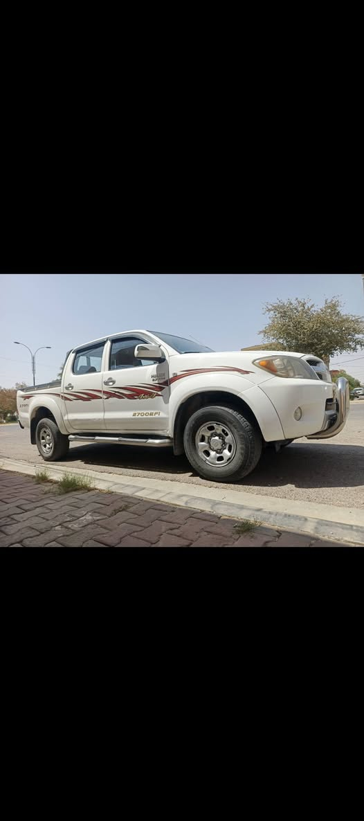 سلام عليكم مرزي خليجي موديل 8
رقم اربيل بسمي
بطاقة بانزين بيها 
باقي التفاصيل عل رقم ***********
مكان كركوك كركوك, العراق
