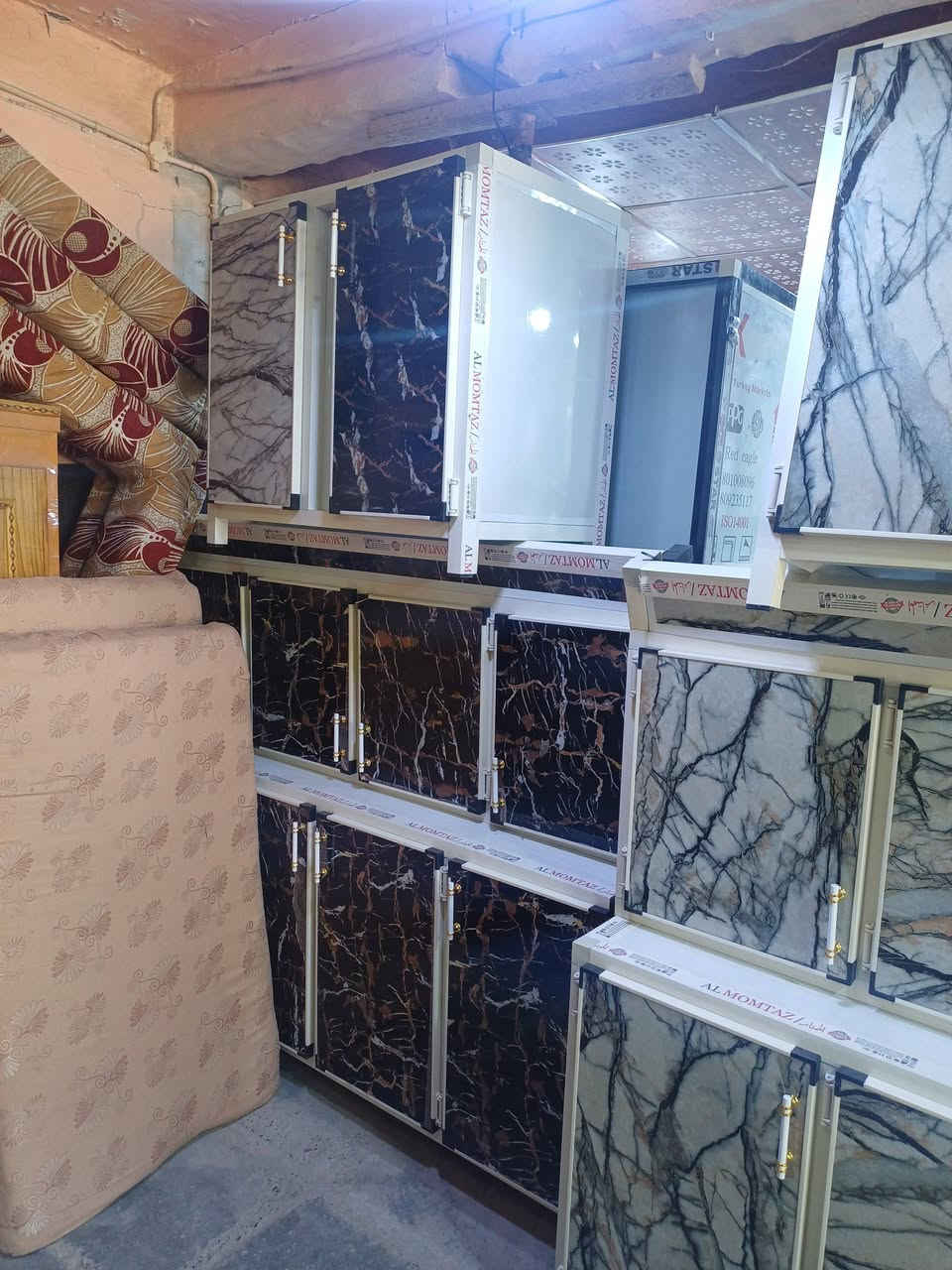 للبيع البضاعه جديده وليست مستعمله
العنوان الخضر شارع جياشي محلات ال حجي رشيد  *********** يوجد خدمة توصيل
