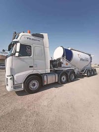 فولفو 2004 • مكينة 420 • حمولة 36 طن