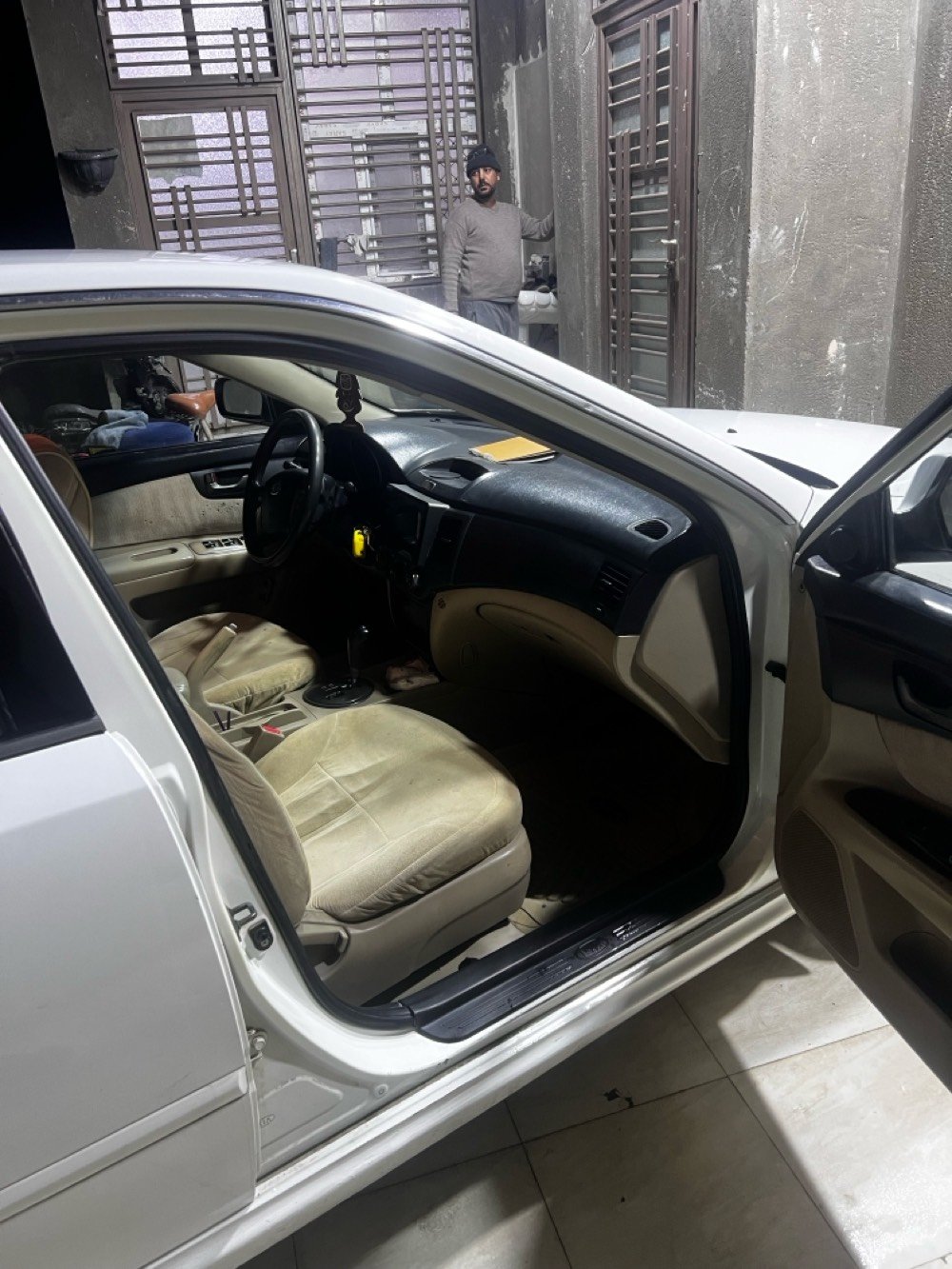 سياره اوبتما 2009خليجي مكفوله كير ومحرك وماشيه 425الف سياره خير من الله سعره بي مجال مكان السياره ناصريه مركز 