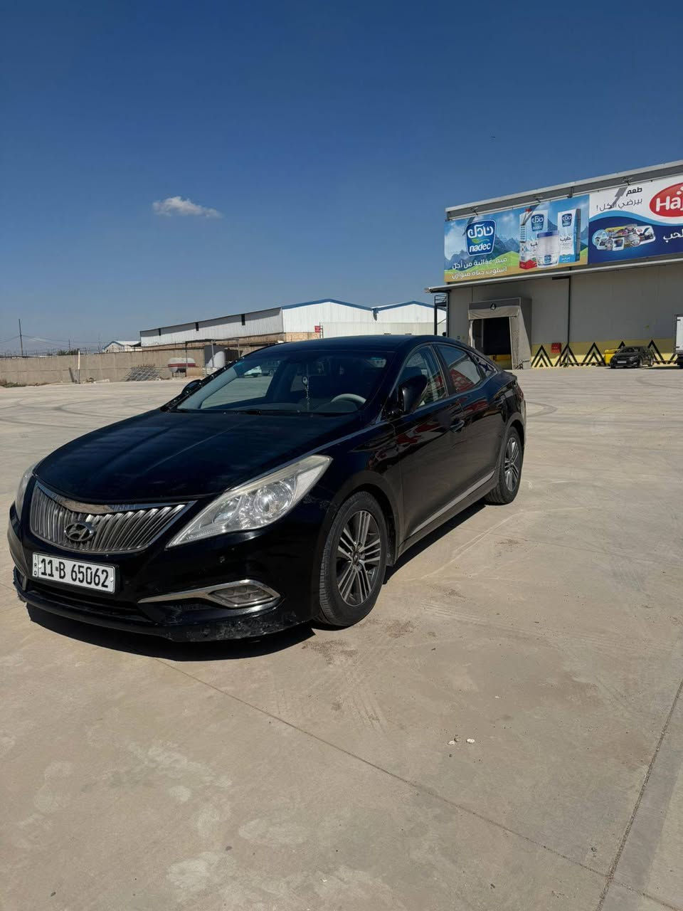 كراندر موديل ٢٠١٤ وارد كوري ضررهة جاملغ خلفي وبيهة بنيد مصبوغ والبقيه شوفت عينك صدرهة نص عمر تبريد ثلج كير محرك خير من الله فول مواصفات ما عده الفتحه


**إذا كنت صاحب هذا الإعلان وتريد حذفه لأي سبب، رجاءا أرسل رسالة إلى الدعم الفني**