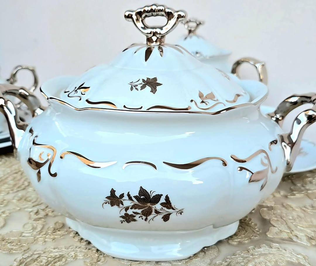 للحجز ***********
