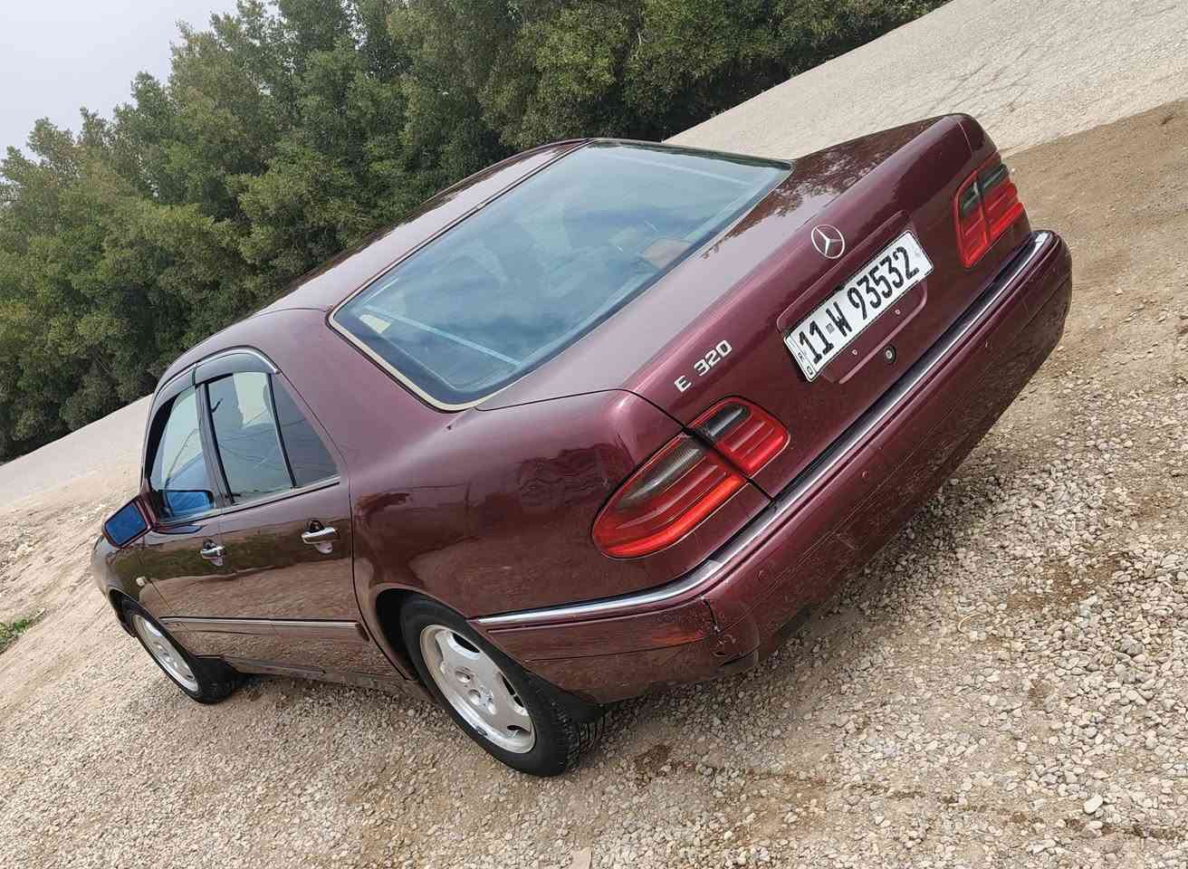 مرسدس ام عيون موديل 95 فولل مواصفات فتحه+ ثلاجه+ خزن ميموري +كشنات كهربائية جلد  برده كهربائية اريل كهربائي مكينه 6 خراطيم  مكينه كير كارتون حداديه خلفي وامامي كله جديد تخم تاير سياره جاهزه مابيها كل نقص البيع السعر85 مكاني واسط شيخ سعد ***********
