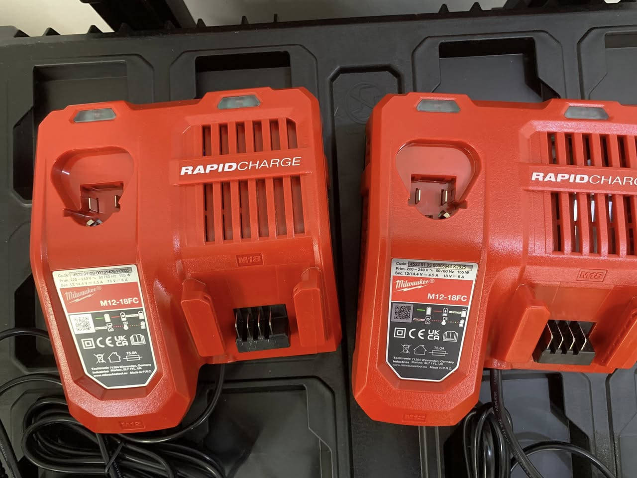 للبيع شاحنه  الصليه ميلواوكي       فاست جارجەر      ***********واتساب
