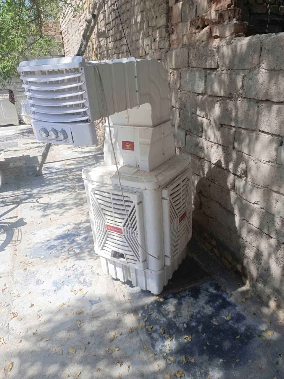 اغراض مستعجل على بيعتهن وكل من وسعرها سعر خاص  ***********

