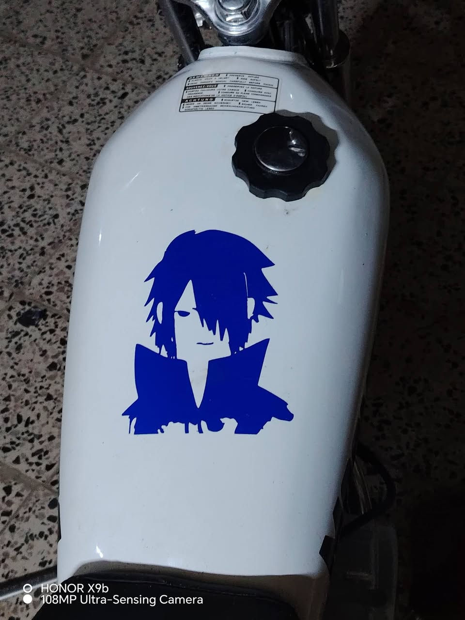 عنواني ميسان ابورمانه 
سلام عليكم تانكيات للبيع مال يراني 2 ثنين 35 رقم واتساب ***********
