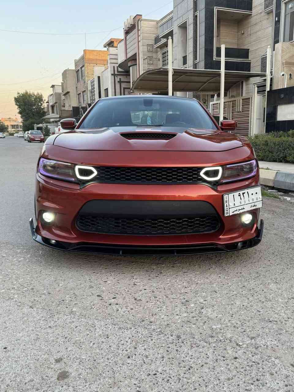 شباب الغالين
جارجر 2021 مشمشي لون مميز دايتونا 8 سلندر 5700 رقم بغداد شبه مميز كذالك علية كت كامل سكات باك
جديدة جدا ماشية 40 ميل فقط جاهزة على آخر شي 
فول 1/1 عدا فتحة قمارة اسود من امريكا 
ويل بلادي شركة شوتة كذالك ستوك سيارة على نظام الشركة
حادثها جاملغ وبنبد و حافة لغد فقط 
شاشة وكامرة دوارة
شفتات ستيرن
حساسات
كشتات هيتر و تبريد قطعتين تبريد
وضعيات قيادة 
اظافة إلى آلد متغير بيها
سعرها جدا مناسب 225 وبيه مجال للطيبين 
مكاني بغداد حي البنوك 
***********
