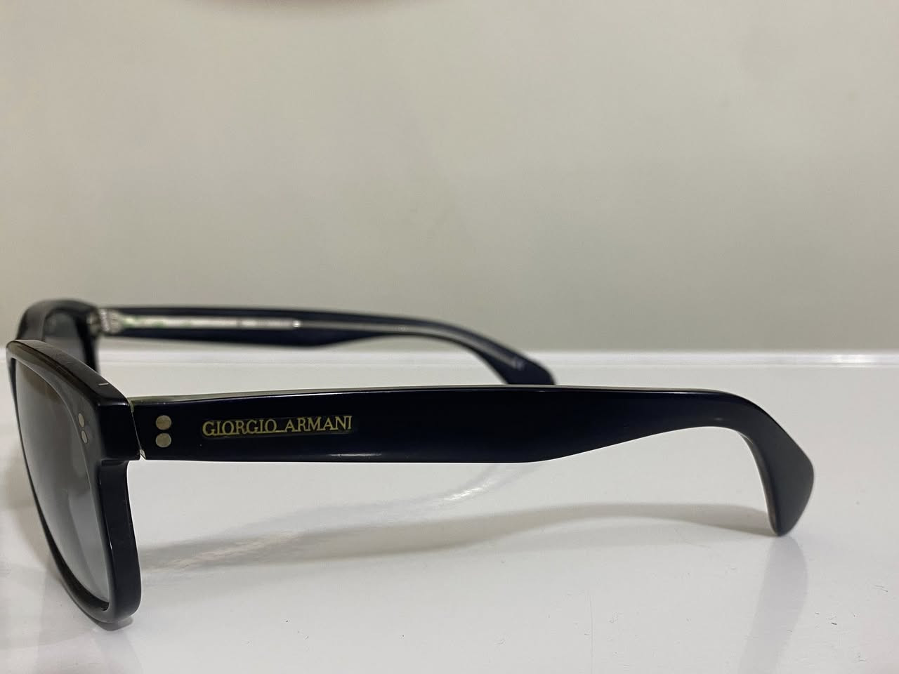 جورجيو ارماني قطعه اصليه موديل توم فورد ختم عدسات قطعه راقيه


**إذا كنت صاحب هذا الإعلان وتريد حذفه لأي سبب، رجاءا أرسل رسالة إلى الدعم الفني**