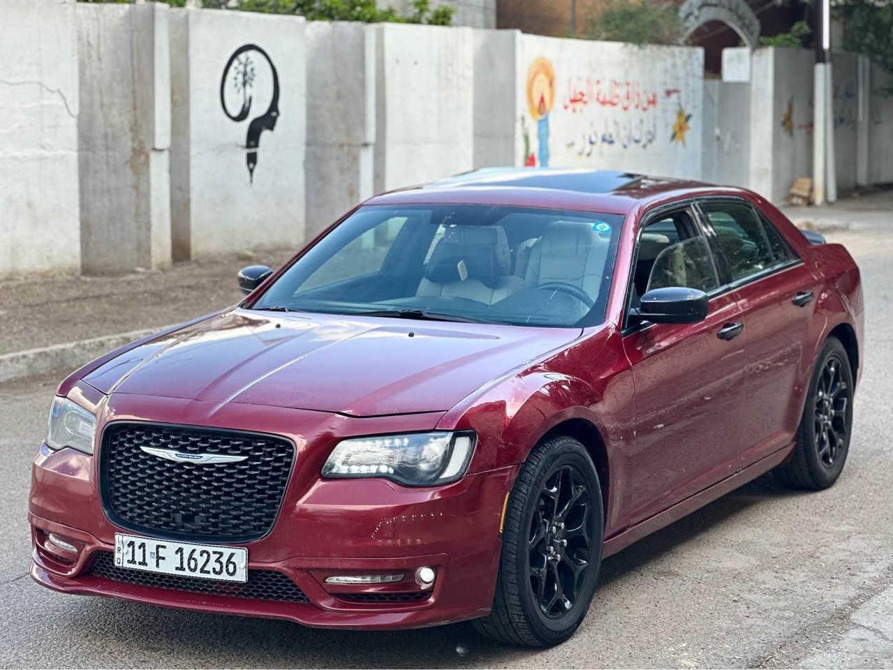 اوباما 2014 s وارد امريكي
 فور ويل ملغي 
بغداد بأسمي سنويه وهزه ورقم جديد 
تحويل ثاني يوم 
ماشيه ١٥٠ الف مايل
فول مواصفات ١/١ 
ضررهاا صبغ جاملغ فقط 
وبيها طلقتين بالجامرلغ الخلفي 
والباب مصلح على كد الطلقه
صدر 70% 
تخم تاير جديد 
السعر ١٥٤ وبيها مجال للشراي مكاني بغداد صليخ *********** بغداد, العراق

