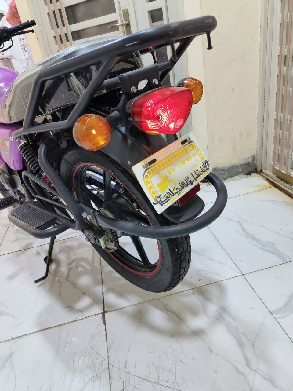 سلام عليكم شباب دايون نفخ للبيع مديل 22 سنويه نضافه شوفه عينك اتخبل من شلعه ومعدل دراجه ماناقصه برغي كفاله عامه مكاني كربلاء والشراي يتصل وبيه خير ويدلل ***********
