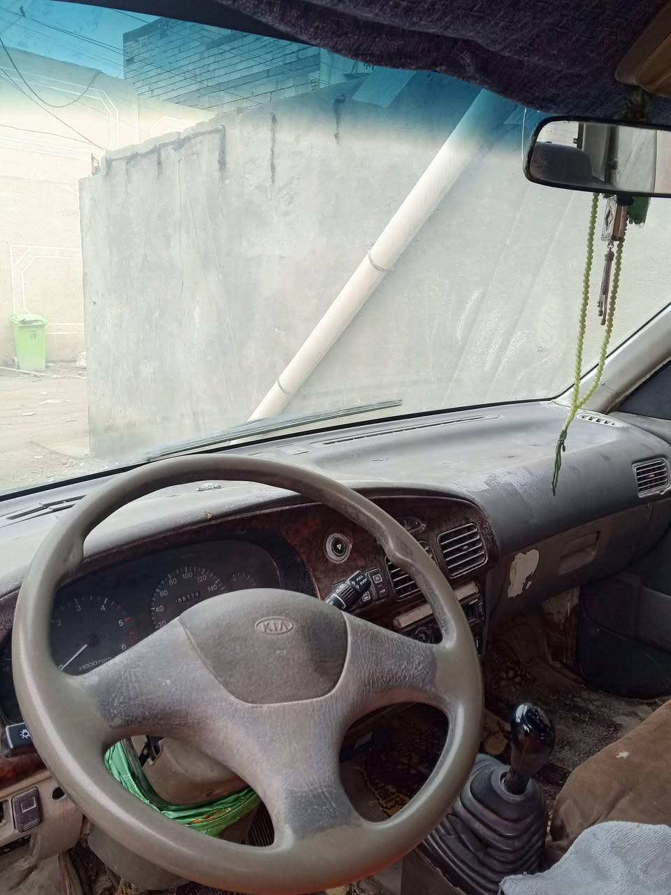 سلام عليكم كيه بريجو رقم بصره نكليزي14 هزه جديده سنويه 2030راعيه يريد تحويل مكينه 3000كير خير من الله باتري جديد تخم تاير موديل 1996 اتصل ودلل***********/***********
