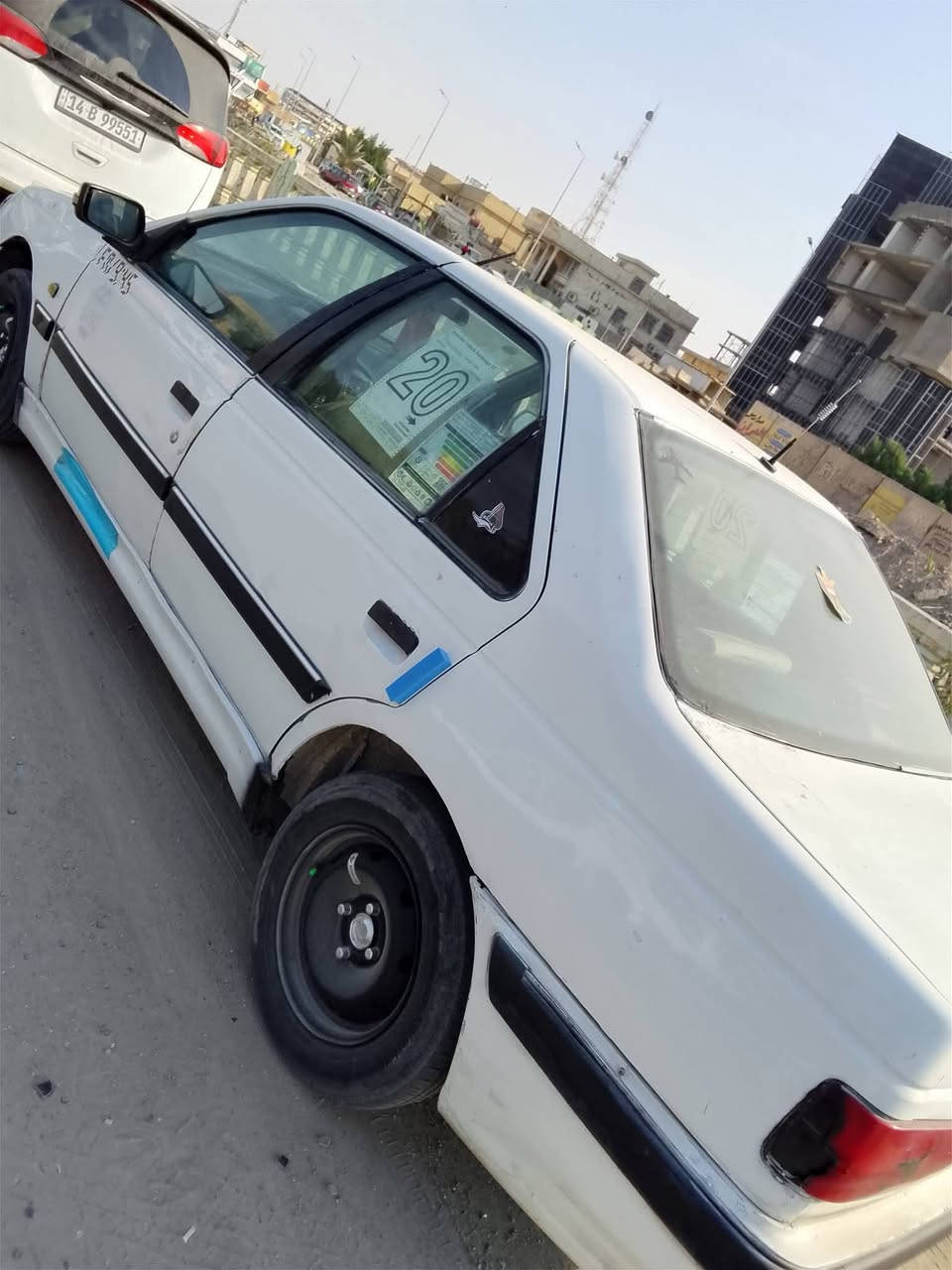 سلام عليكم بيجو بارص مديل 11 راعيها يريد مداور سياره صاقطه 2016 رقم ألماني مكينه لطشه سياره تعمير جديد مبيها نقص كلشي شغال بيها 22 قفل ***********
