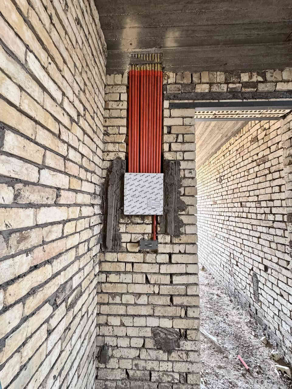 جمعة مباركة عليكم إن شاء الله 🌿

بسواعد أبطال كادر طالب الحلفي للتأسيسات الكهربائيه

تم إنجاز حفر وتوزيع النقاط لأحد مواقعنا في الكوفة

المواد من  محلات حسين الحجيمي للأنارة الحديثة  حسين علاوي الحجيمي

أخوكم: طالب الحلفي
📞 *********** | ***********
@الجميع
