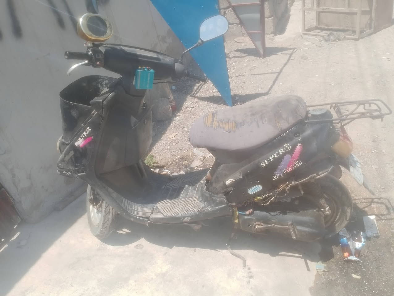 ماطور بزون للبيع وايرمينيه شغال بس يعوزوا باتري السعر 100 وبي مجال


**إذا كنت صاحب هذا الإعلان وتريد حذفه لأي سبب، رجاءا أرسل رسالة إلى الدعم الفني**