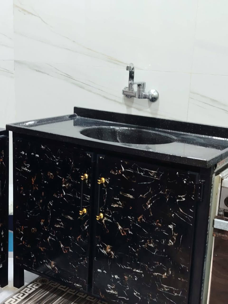 كاونتر الالمنيوم مرمر للبيع جديد رقم موبايل ***********
