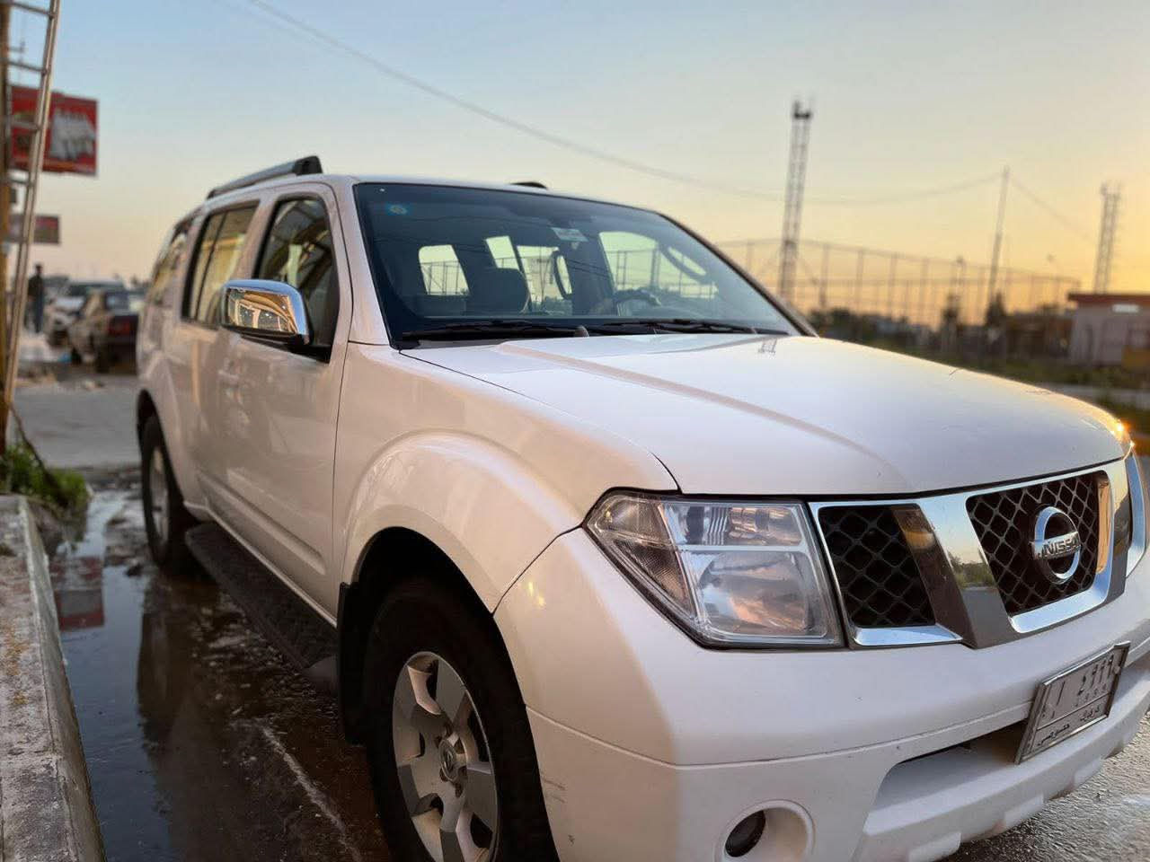 السلام عليكم 
نيسان بايذڤندر 
2006
رقم كركوك شرط التحويل 
ضرر قطعه وحده جاملغ 
محرك وكير وصدر وعربانه بشرط 
سعر 110وبي مجال 
***********
