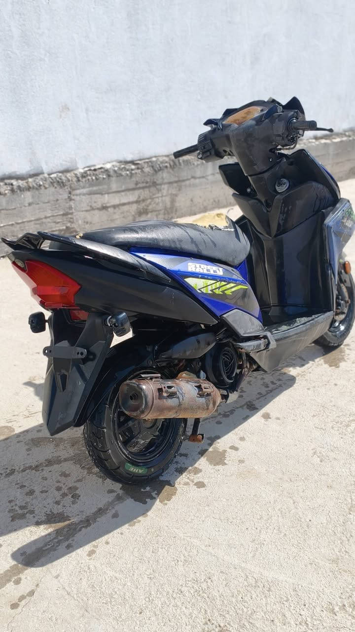 zrمديل20 كلشي شغال بيها  سعر 650 مكاني سماوه


**إذا كنت صاحب هذا الإعلان وتريد حذفه لأي سبب، رجاءا أرسل رسالة إلى الدعم الفني**