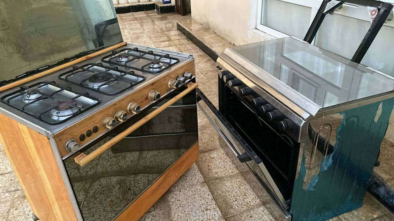 طباخات للبيع نظيفة جدا وشغالة بدون عيب
الستيل ب150
الخشابي ب100
وبيهم مجال بسيط
للاستفسار اكثر مراسلة الصفحة


**إذا كنت صاحب هذا الإعلان وتريد حذفه لأي سبب، رجاءا أرسل رسالة إلى الدعم الفني**