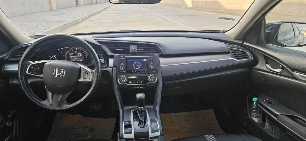 هوندا سیڤیک ٢٠١٧ مکینە ٢٠ 
سعر جوە السوک بیع سریع‼️‼️‼️‼️
المواصفات شاشە ٣ انواع کامرات ای بی اس تحدید سرعە اوتو هولد بریک بصمة السیارە ماشیە ١٤٠ الف سیارە نضیفە و کامل سویتها سیرفس بیها ٣ قطع امام و شخت من الباب السکن سعرها کلش مناسب السليمانية, العراق


**إذا كنت صاحب هذا الإعلان وتريد حذفه لأي سبب، رجاءا أرسل رسالة إلى الدعم الفني**