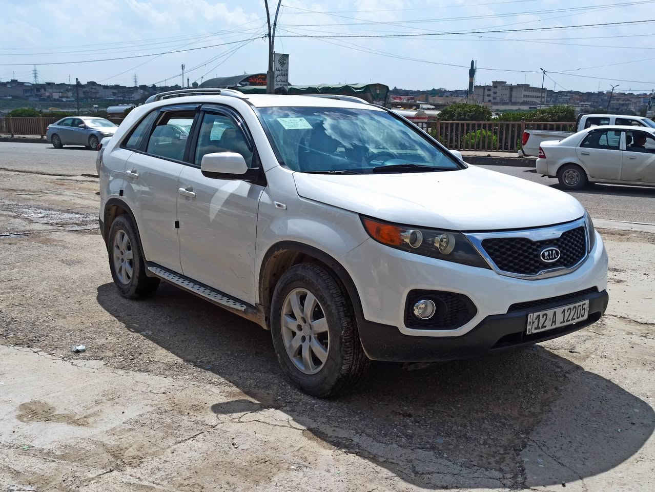 السلام عليكم
سورنتو 
موديل 2011
وارد كوري 
رقم نينوى الدولي 
كابون بأنزين 
موصفات نص فول 
7 راكب 
محرك 4 س شرط لا صرف ولا نفخ فقط بدايه رخاوه
كير شرط
تبريد وتدفئه 
ضرر ثلاث قطع صبغ بوند وباب الساىق وقبغ الصندوك بدون دواخل شرط 
شرط التحويل 
السعر 130$وبيها مجال
🛑ملاحظه مهمه
 يرجى الاتصال من  الساعه 9 صباحأ إلى الساعه 9 مساء
#العنوان موصل الجديده شارع بغداد مجاور سنتر بغداد
#مكتب ال رزان للسيارت
***********
***********
