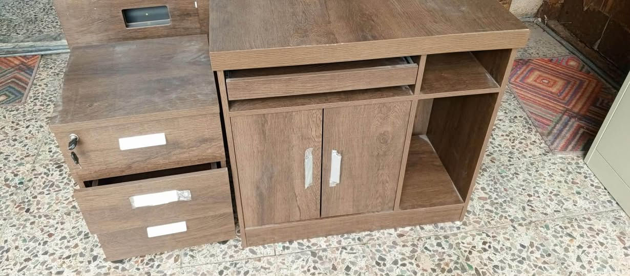 غراض مكتب للبيع نظيفات مستخدمات فقط كم شهر الاسعار مناسبه مكاني الاعلام بغداد, العراق


**إذا كنت صاحب هذا الإعلان وتريد حذفه لأي سبب، رجاءا أرسل رسالة إلى الدعم الفني**