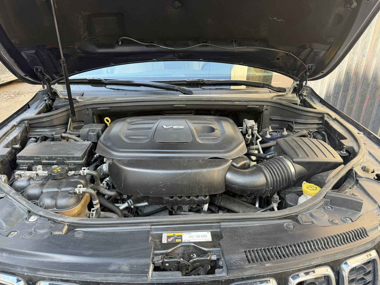 السلام عليكم
جيب 2018 خليجي لمتدد بلاص شركة هارلم 

مكينة 3600 بانورما كشن ذاكره مري قلاب باب الخلفي صندوق كهرباء 

مكفولة كفالة عامه من الصبغ والبارد رقم اربيل بسمي هزه جديده 

 ماشيه 55 الف

سعر 270

مكان زيونه

رقم الهاتف ***********
