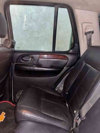 بلايزر حاكمي موديل ٢٠٠٨ ٨ سلندر سيارة كلين بدون صبغ غرفة وكهرباء بلاد ...