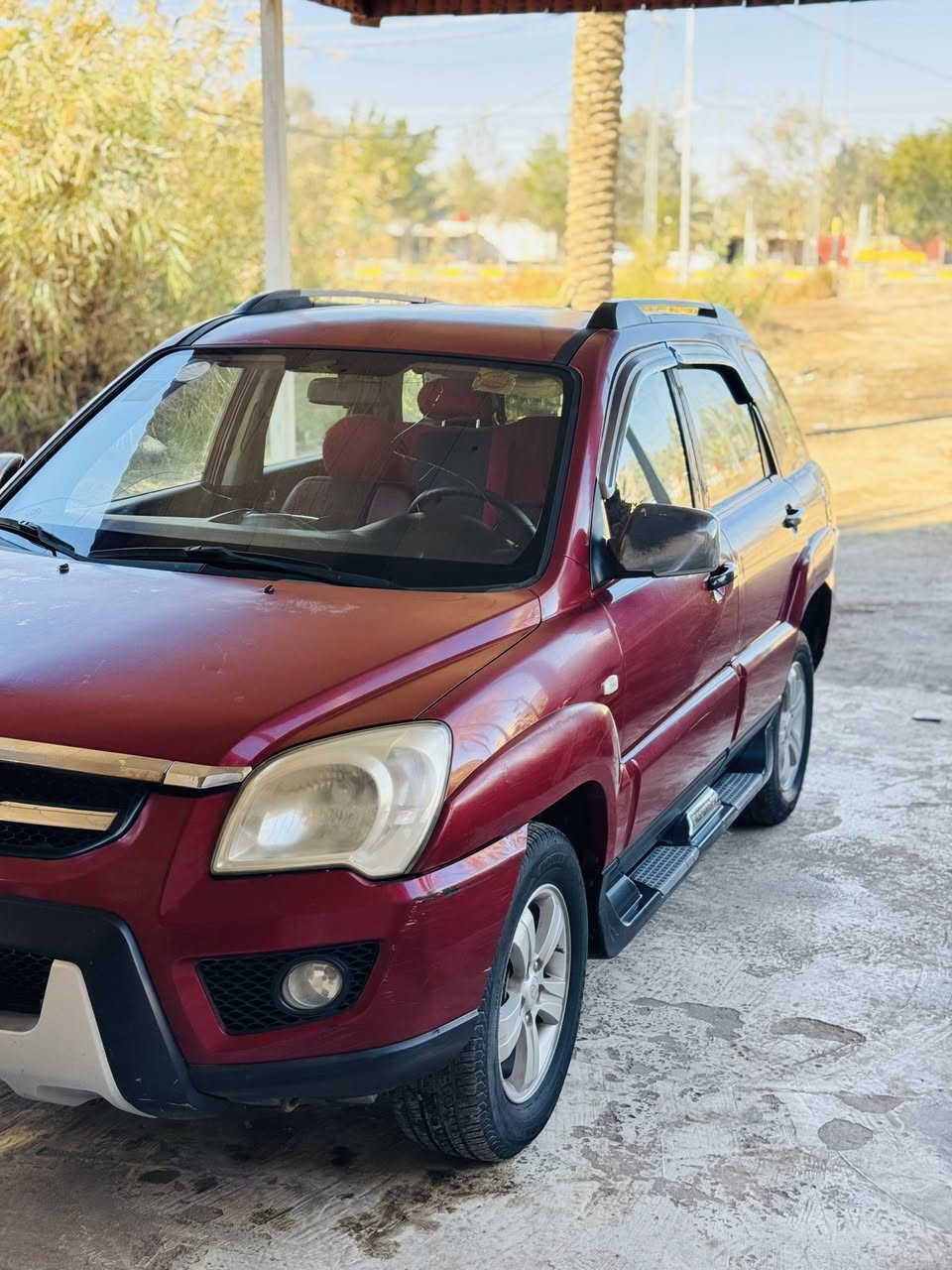 السلام عليكم ورحمة الله وبركاته للبيع كيا سبورتج موديل 2009 خليجي مكينه 2000 رقم بغداد دولي سياره بيه قطعتين صبغ فقط جاهزه مكينه كير حداديه تخم تاير مابيه نقص سياره مال جناي وحلوه السعر103 وبيه مجال مكان سياره كربلاء اي استفسار ***********
